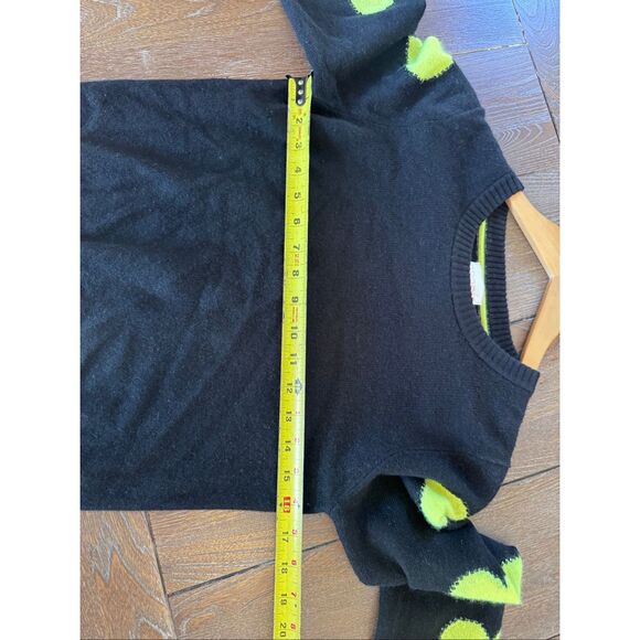Brodie Cashmere Cashmere Pixel Heart Sleeve Crew Neck Jumper – Black/Yellow Size - Picture 9 of 9